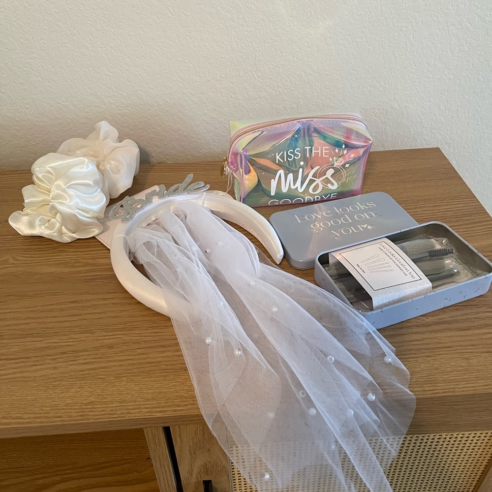 Bridal accessory bundle.